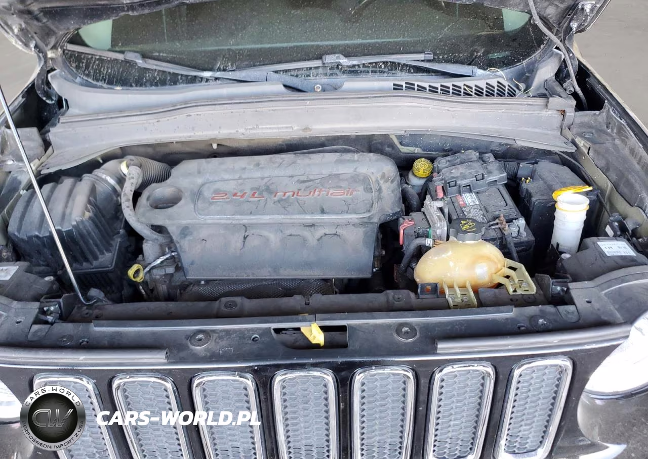 2015 Jeep Renegade Latitude VIN:ZACCJBBTXFPB29945 - 11