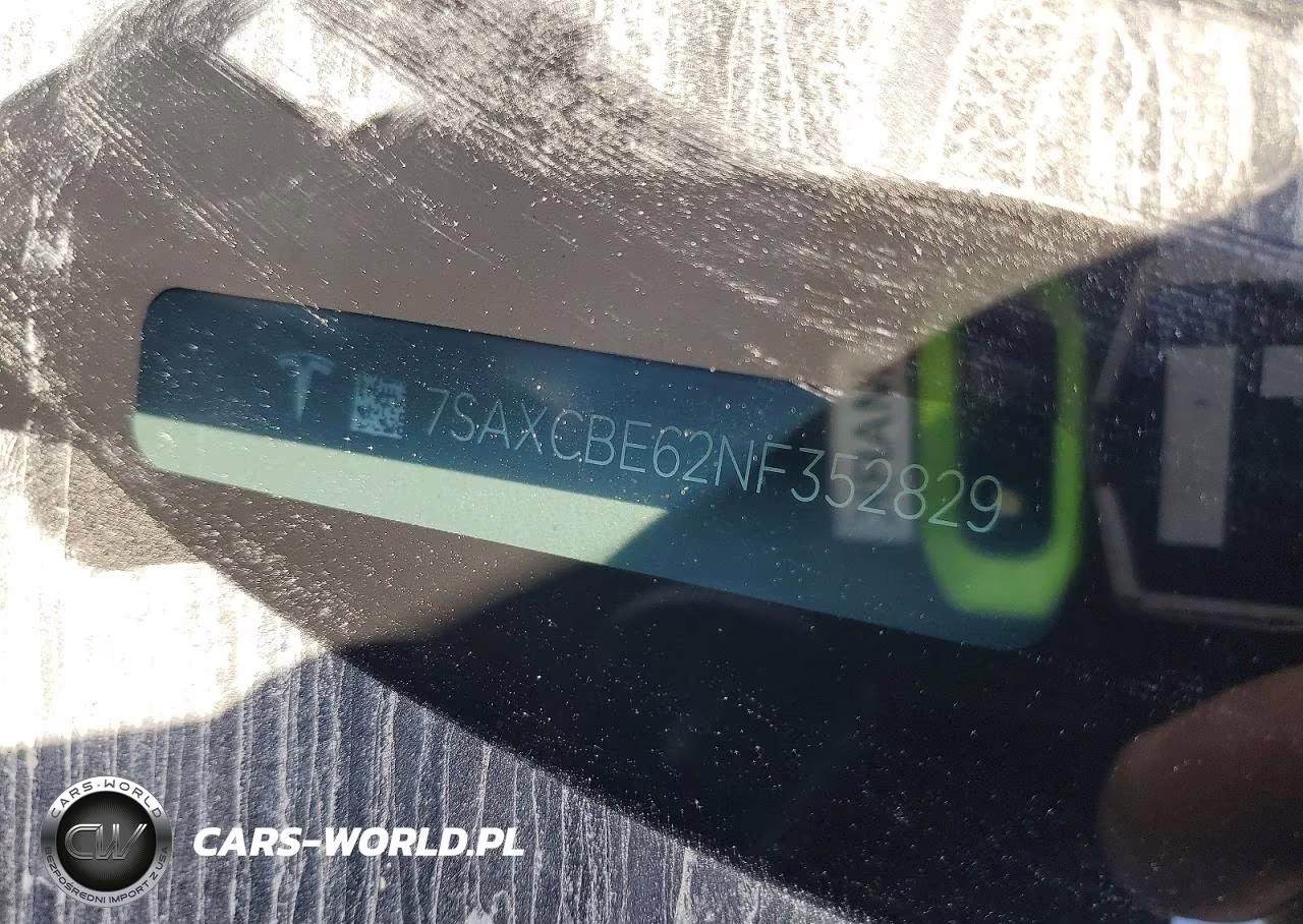 2022 Tesla Model X VIN:7SAXCBE62NF352829 - 13