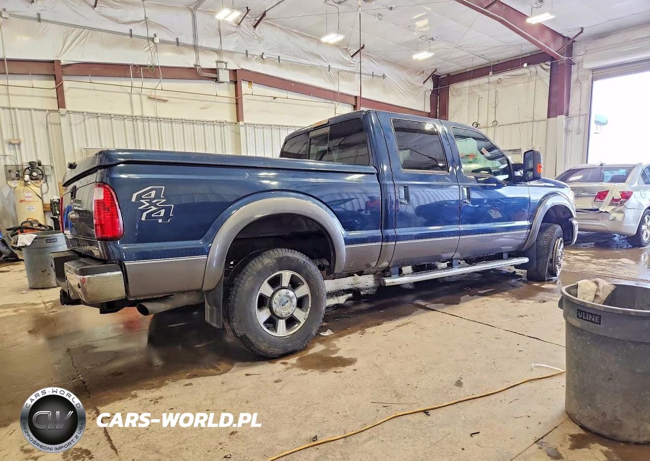 2014 Ford F250 Super Duty VIN:1FT7W2B6XEEB22840 - 3