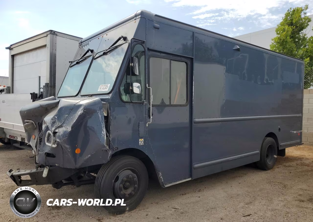 2021 Freightliner Chassis M Line Walk-In Van