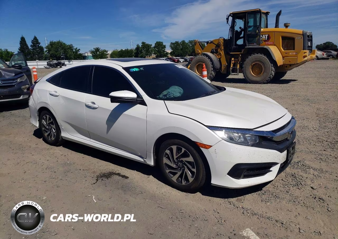 2017 Honda Civic Ex VIN:19XFC2F77HE231112 - 4