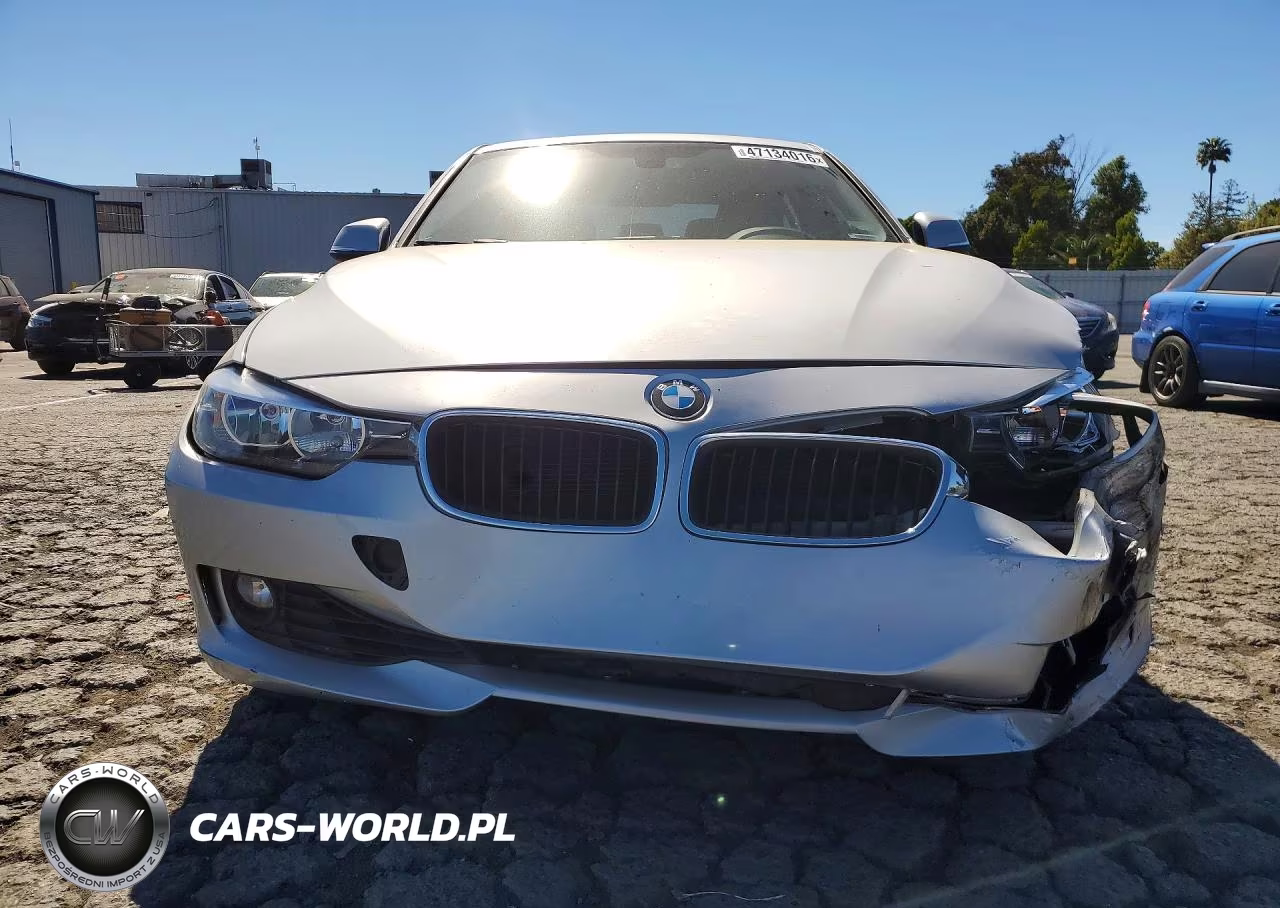 2013 BMW 3 Series VIN:WBA3A5C5XDF359578 - 5