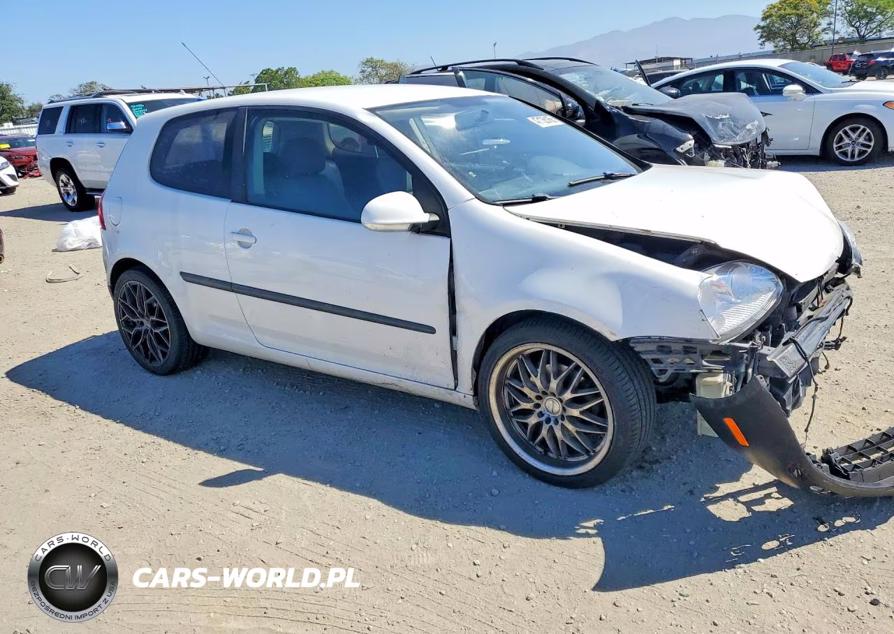 2007 Volkswagen Rabbit VIN:WVWBR71K07W208104 - 4