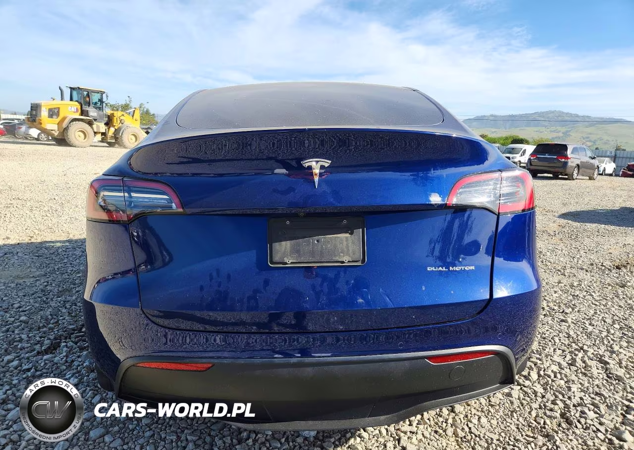 2021 Tesla Model Y VIN:5YJYGDEE2MF158406 - 6