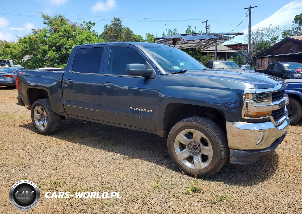 2018 Chevrolet Silverado K1500 Lt VIN:3GCUKREC3JG220040 - 4