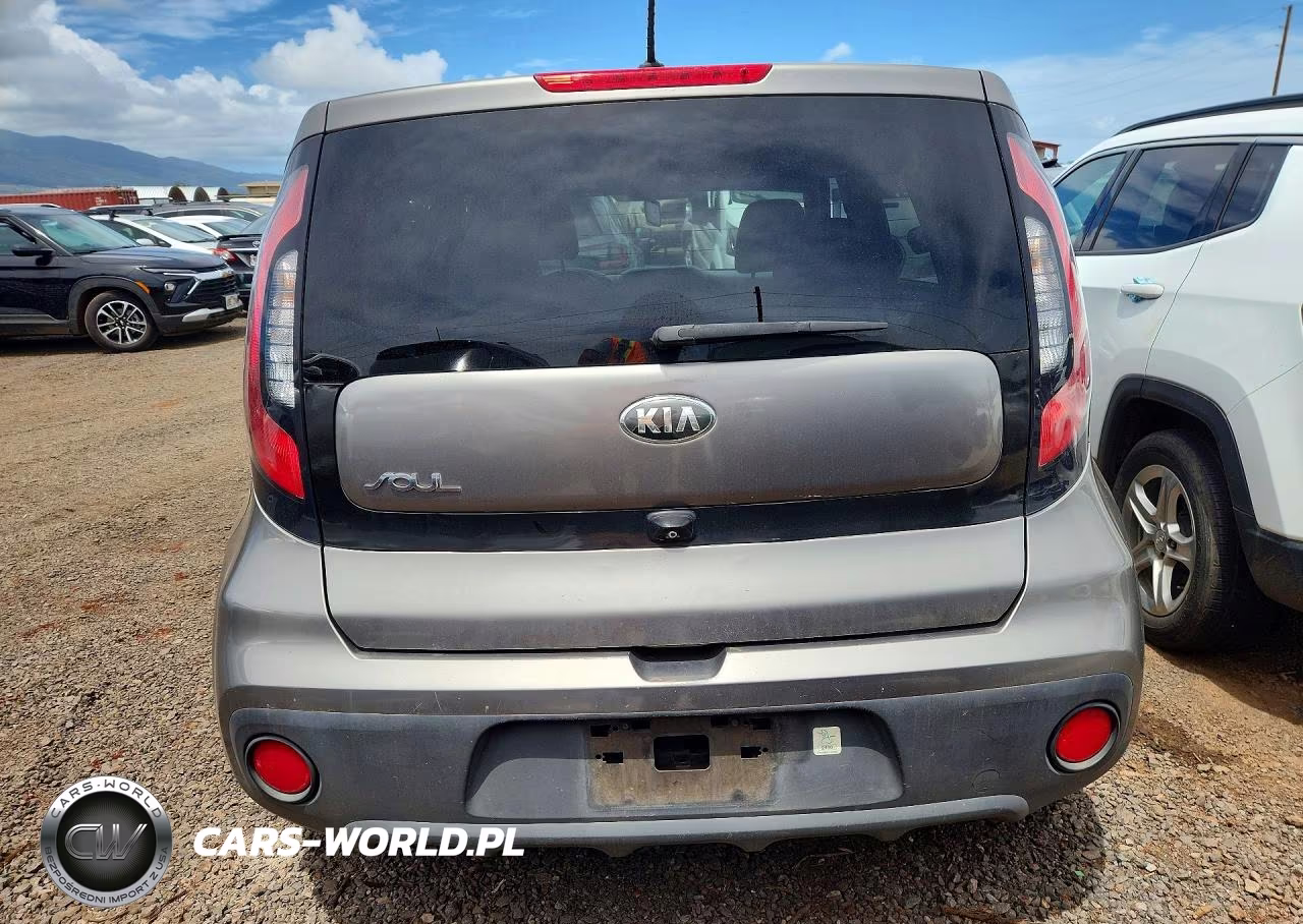 2017 Kia Soul Base VIN:KNDJN2A28H7449981 - 6