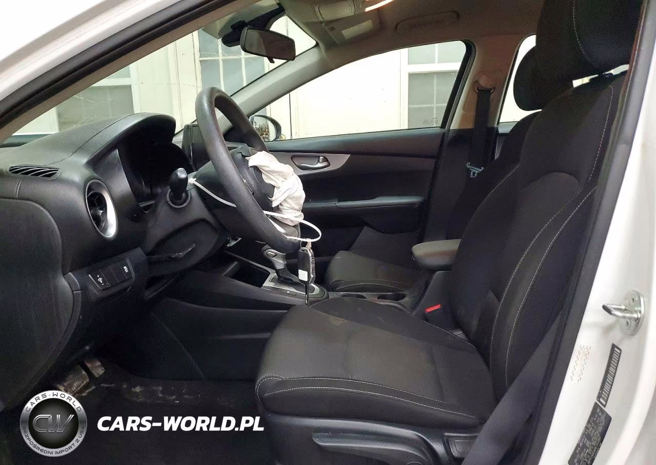 2024 Kia Forte Lxs VIN:3KPF24AD4RE702887 - 7