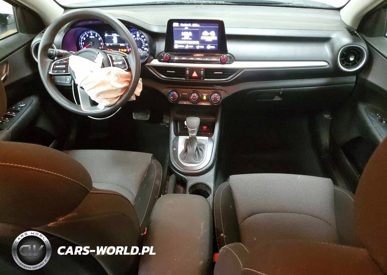 2024 Kia Forte Lxs VIN:3KPF24AD4RE702887 - 8