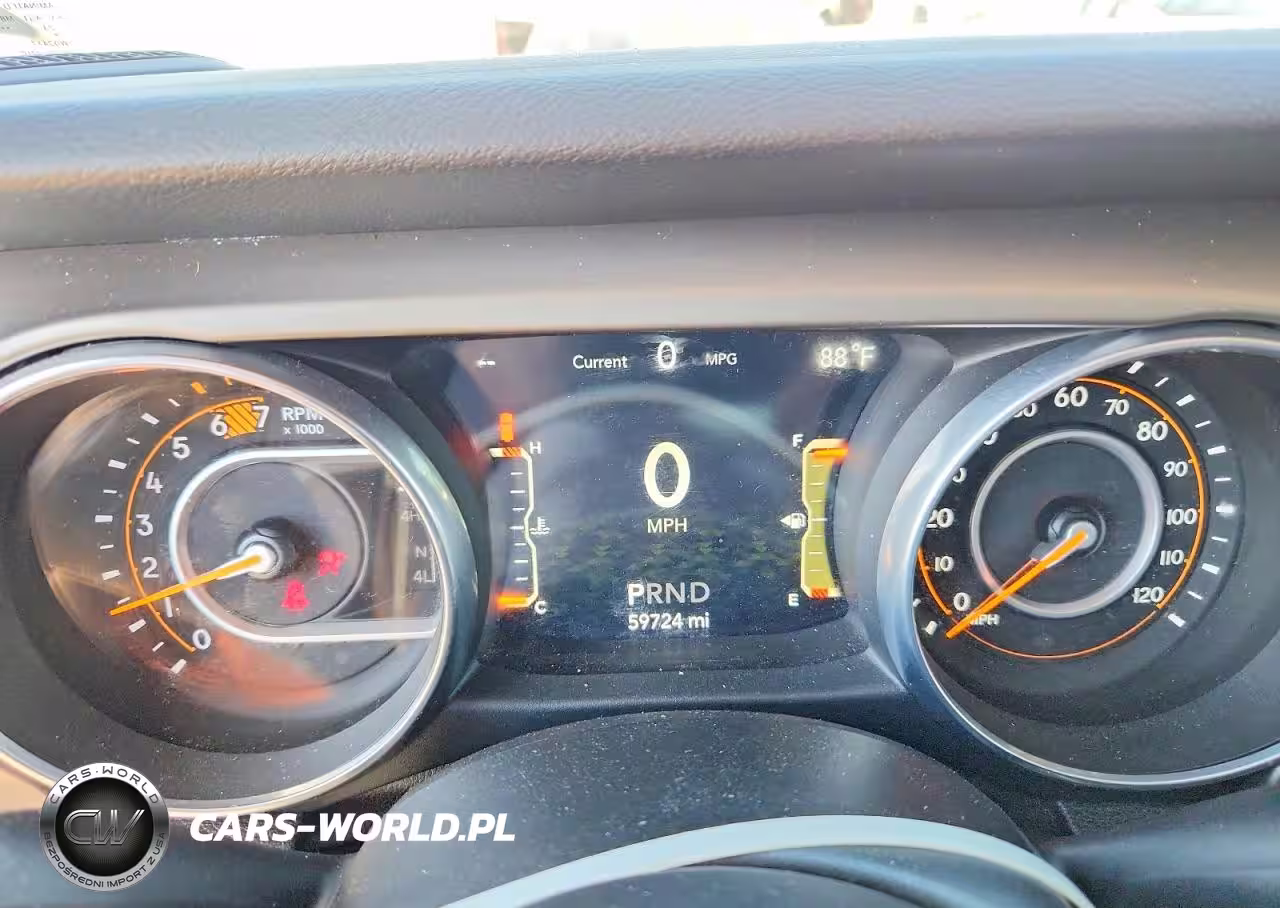 2018 Jeep Wrangler Unlimited Sport VIN:1C4HJXDN5JW189130 - 9