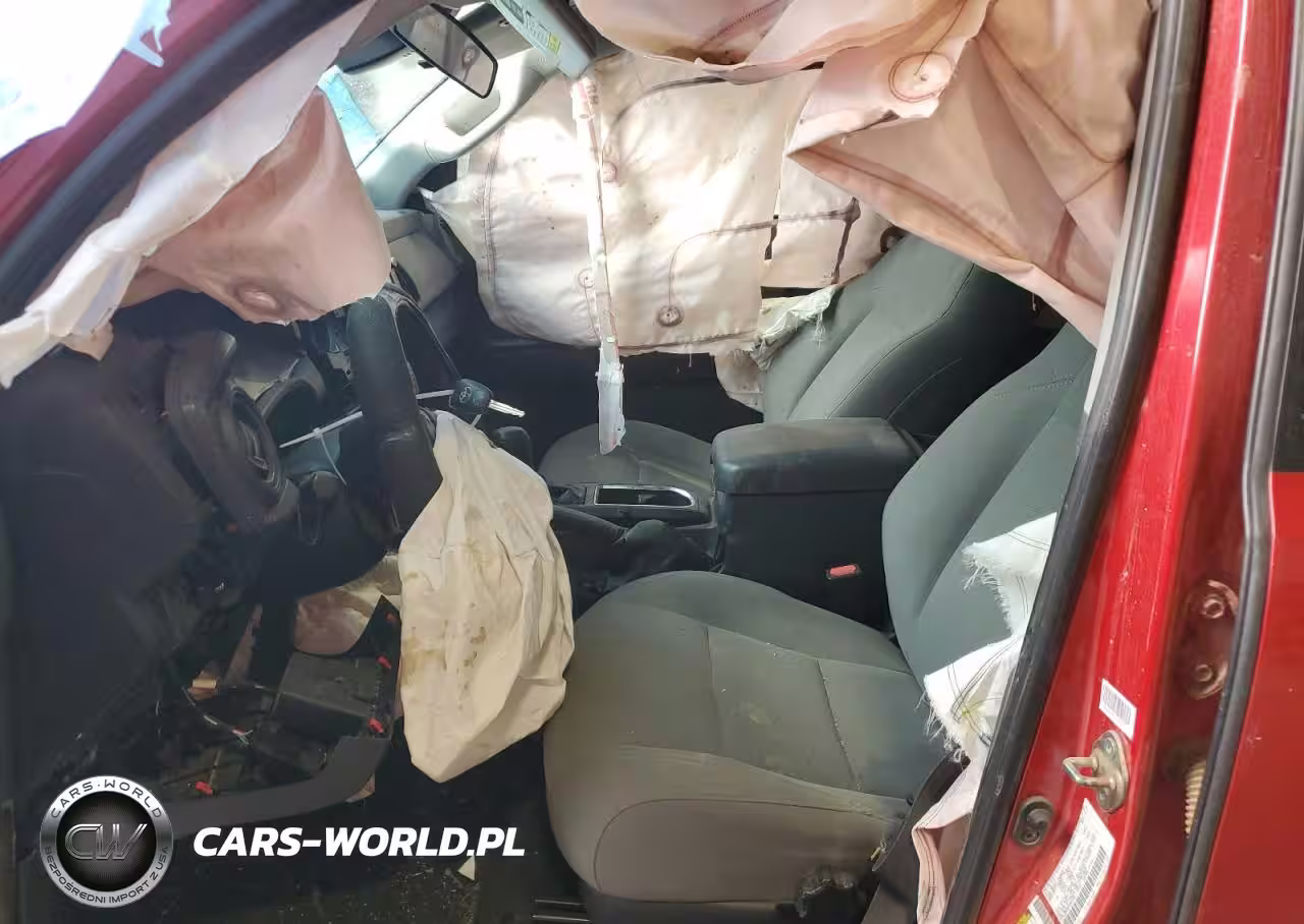 2019 Toyota Tacoma VIN:3TMCZ5AN0KM204940 - 7