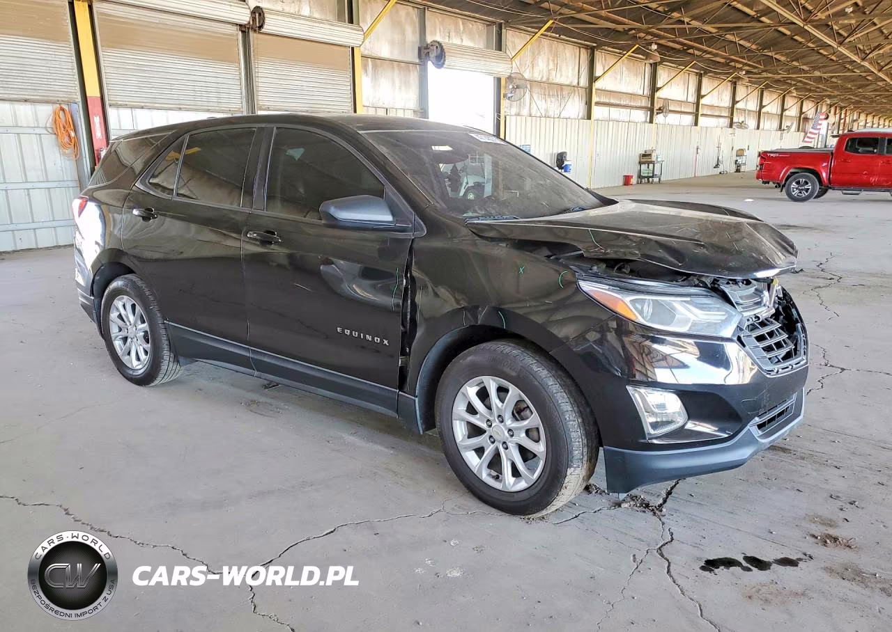 2018 Chevrolet Equinox Ls VIN:2GNAXHEV9J6329590 - 4