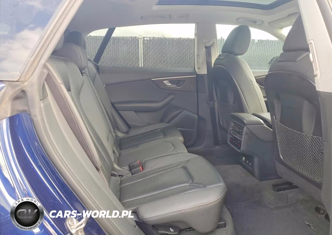 2019 Audi Q8 Premium Plus S-Line VIN:WA1EVAF15KD027259 - 11