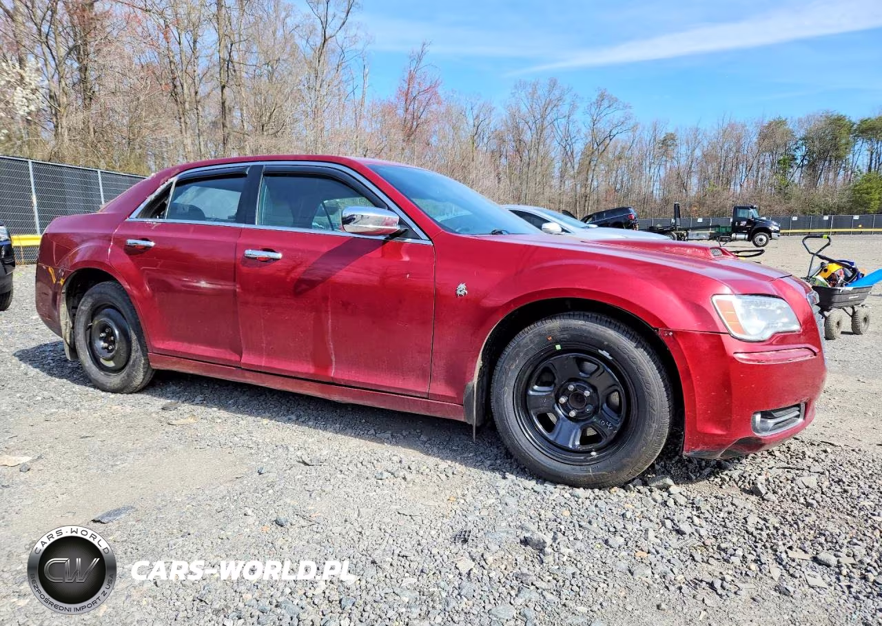 2012 Chrysler 300 Limited VIN:2C3CCACG6CH308670 - 4