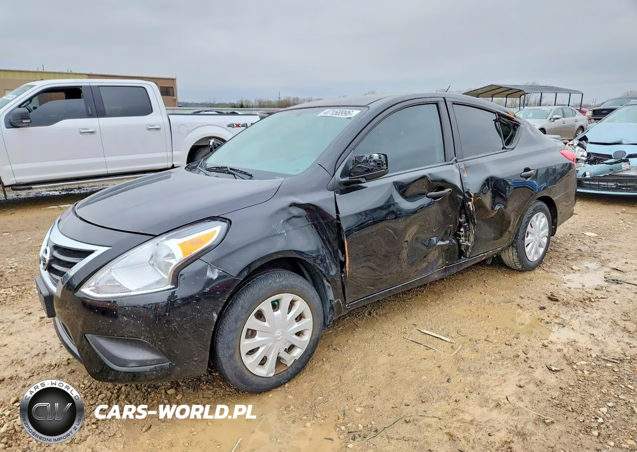 2017 Nissan Versa 1.6 S Plus