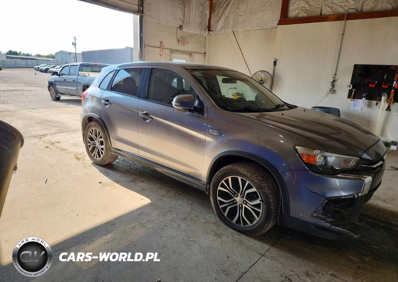 2018 Mitsubishi Outlander Sport Es VIN:JA4AR3AU9JZ003323 - 4
