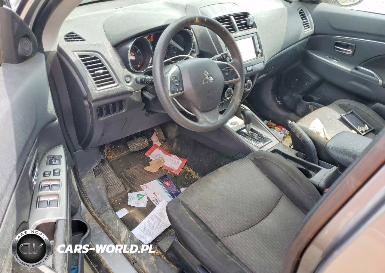 2018 Mitsubishi Outlander Sport Es VIN:JA4AR3AU9JZ003323 - 8