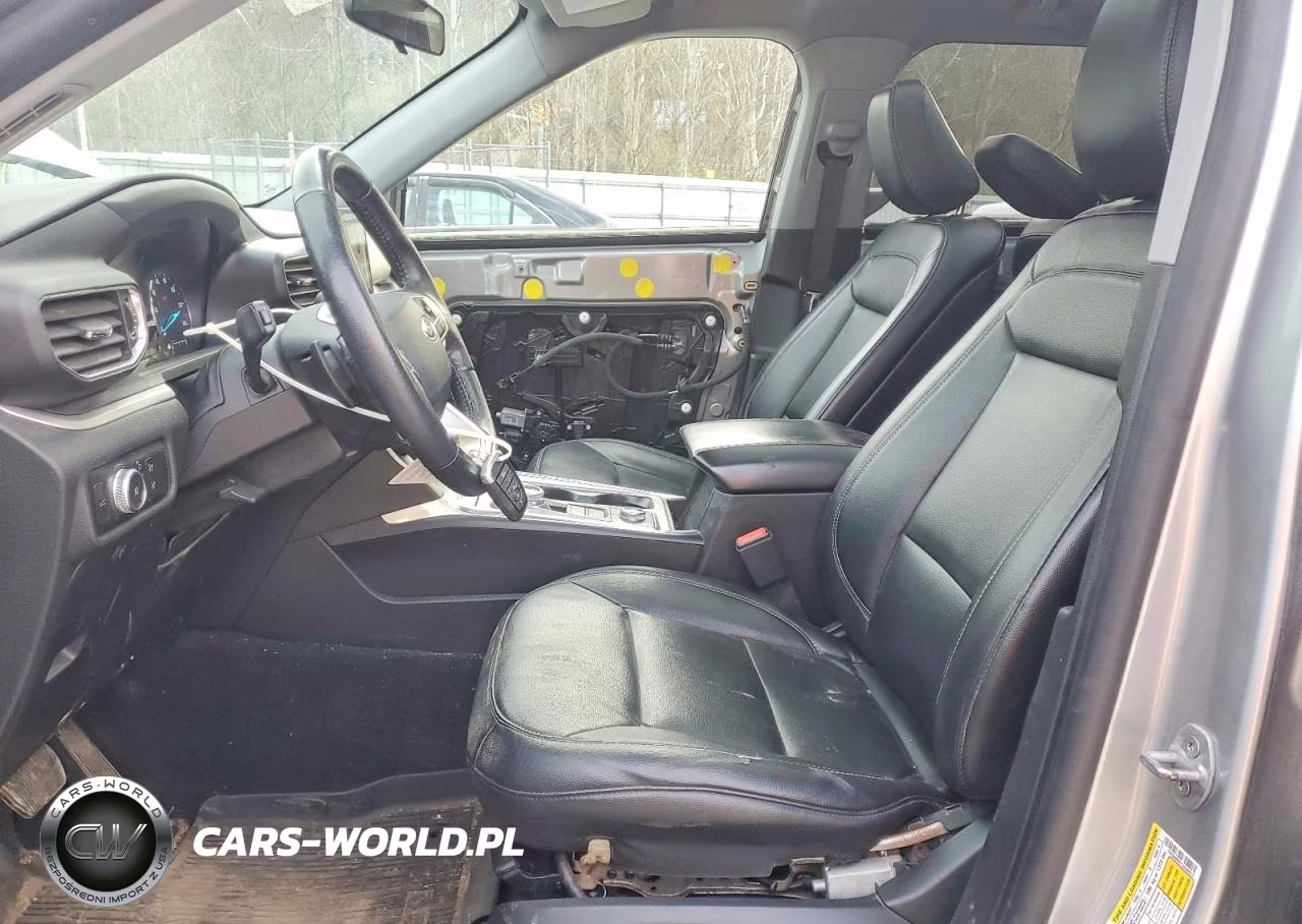 2020 Ford Explorer Xlt VIN:1FMSK8DH7LGC88916 - 7