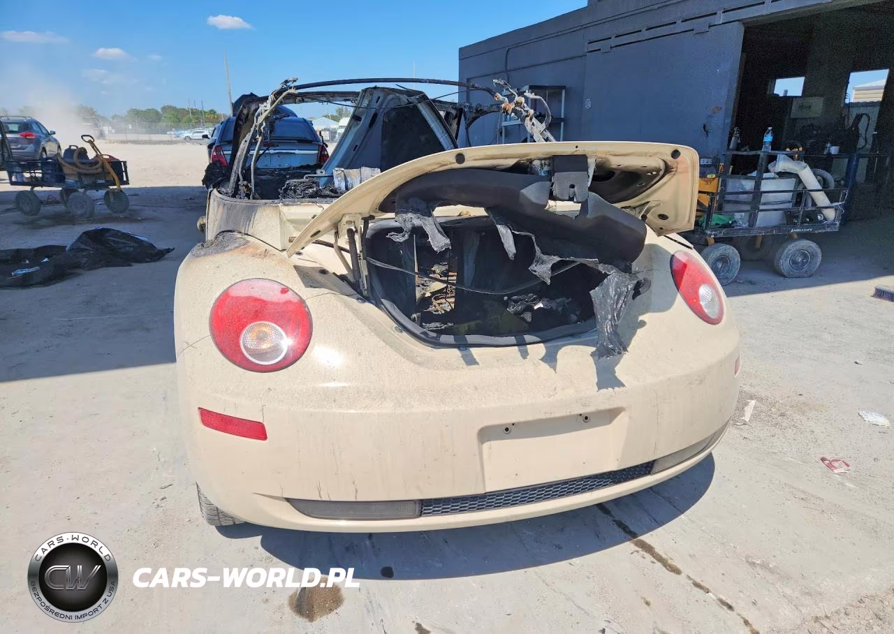 2010 Volkswagen New Beetle VIN:3VWRW3AL3AM003275 - 6