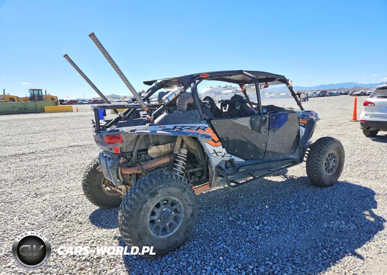 2018 Polaris Rzr Turbo Utility Vehicle VIN:3NSVFE92XHF798699 - 4
