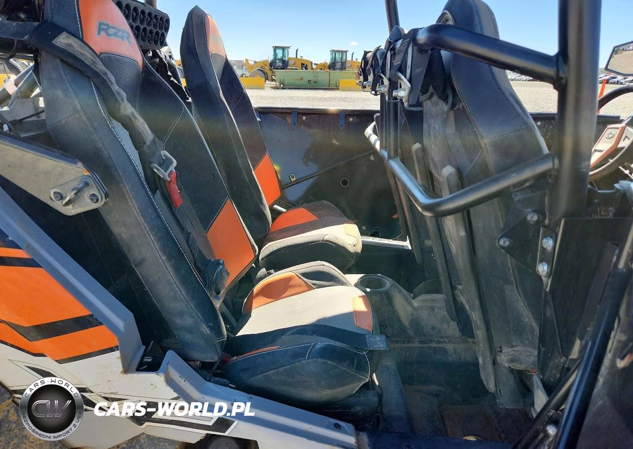 2018 Polaris Rzr Turbo Utility Vehicle VIN:3NSVFE92XHF798699 - 5