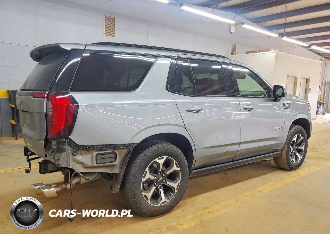 2025 GMC Yukon At4 Ultimate VIN:1GKS2VRL3SR204937 - 3
