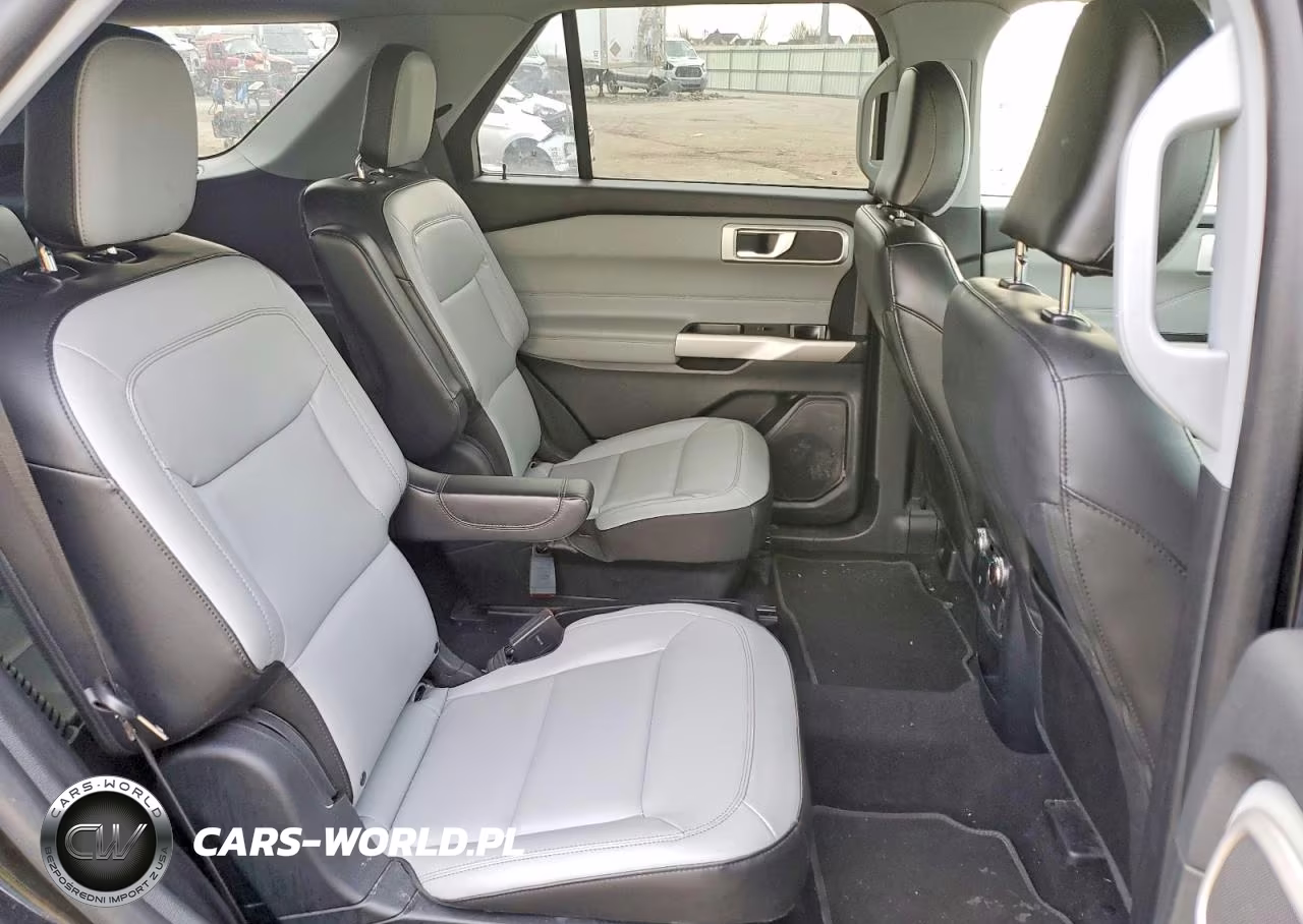 2021 Ford Explorer Xlt VIN:1FMSK8DH3MGC10652 - 11