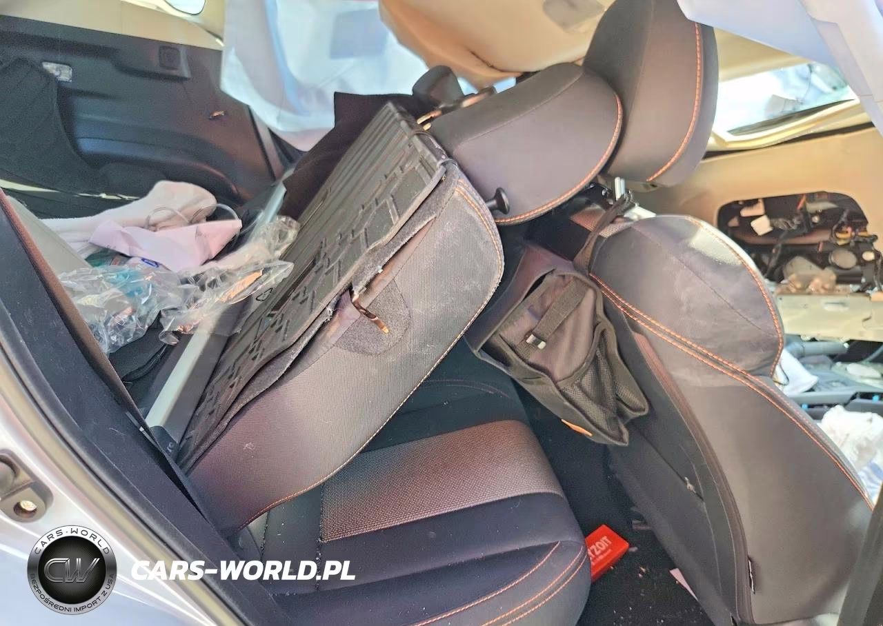 2020 Subaru Crosstrek Premium VIN:JF2GTAEC1L8259893 - 10