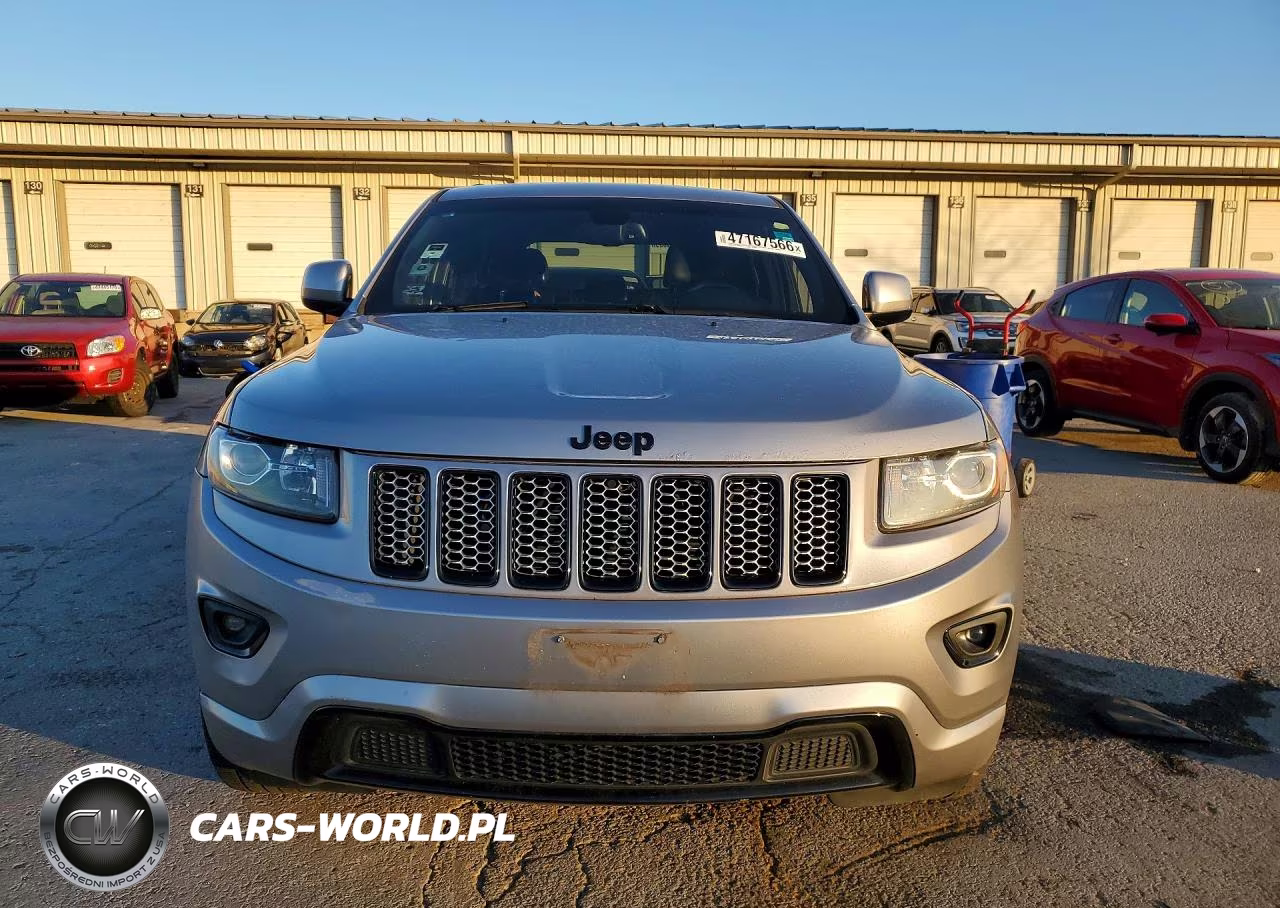 2015 Jeep Grand Cherokee Laredo VIN:1C4RJFAG9FC215774 - 5