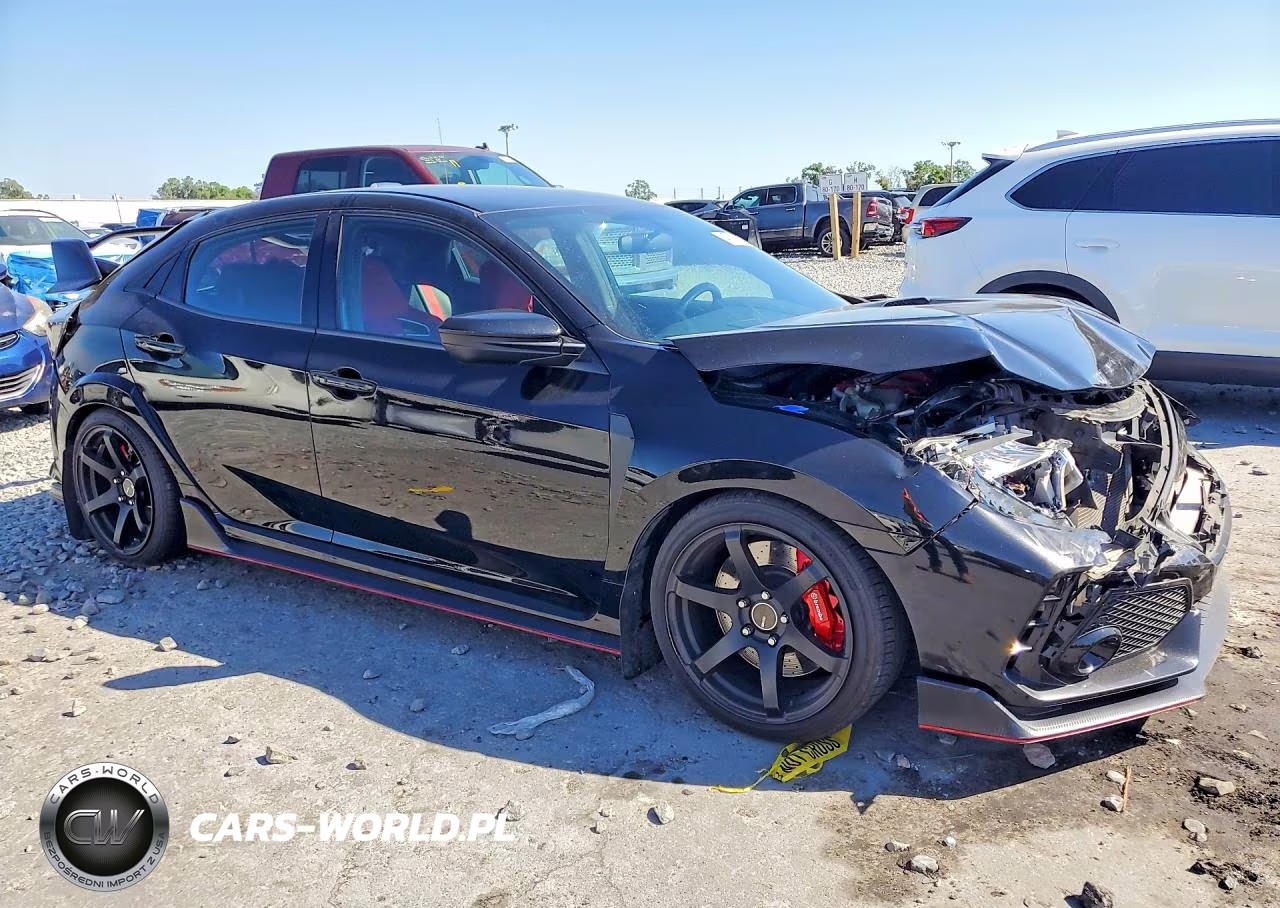 2019 Honda Civic Type-R Touring VIN:SHHFK8G7XKU205754 - 4