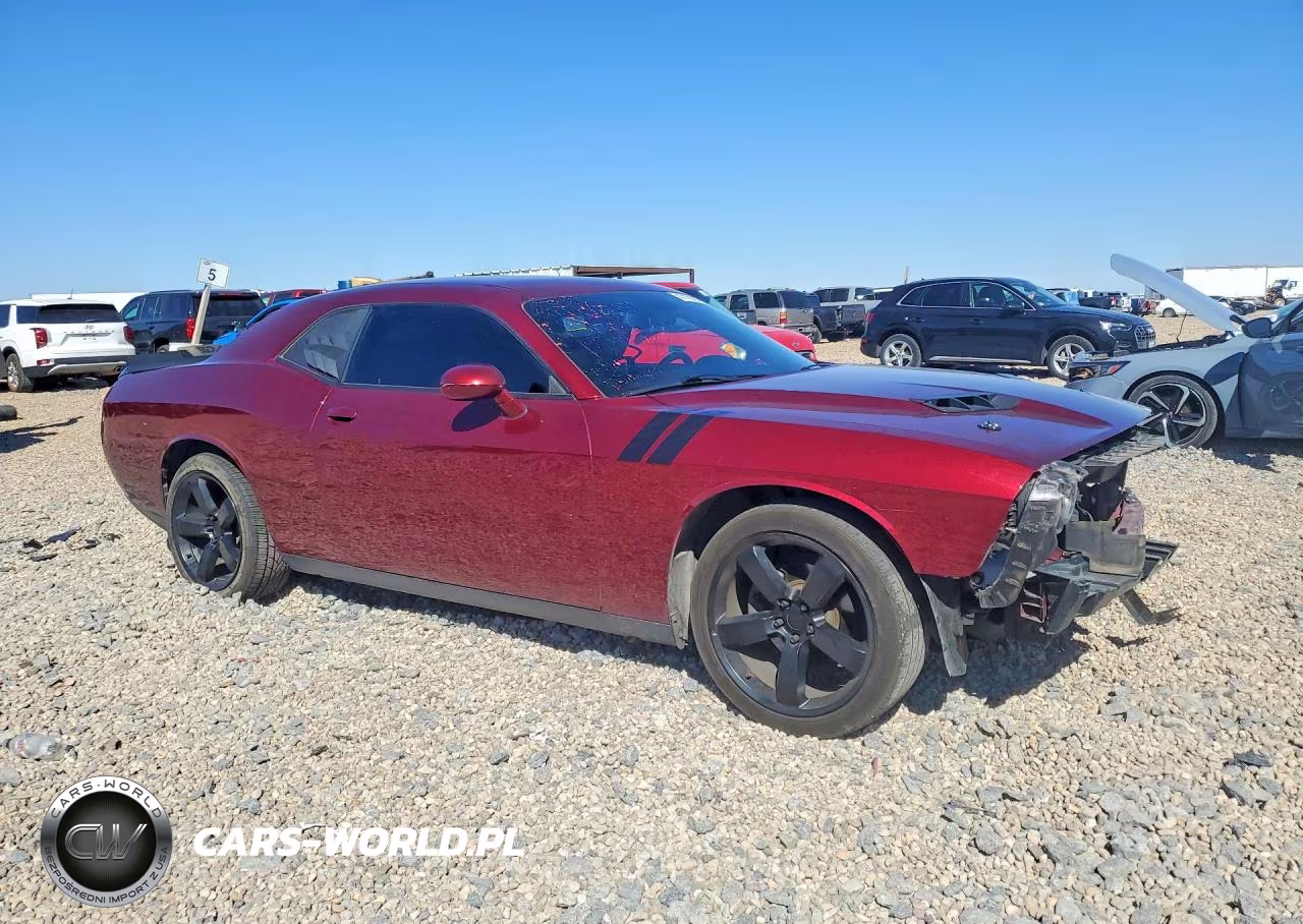 2021 Dodge Challenger Sxt VIN:2C3CDZAG3MH564393 - 4