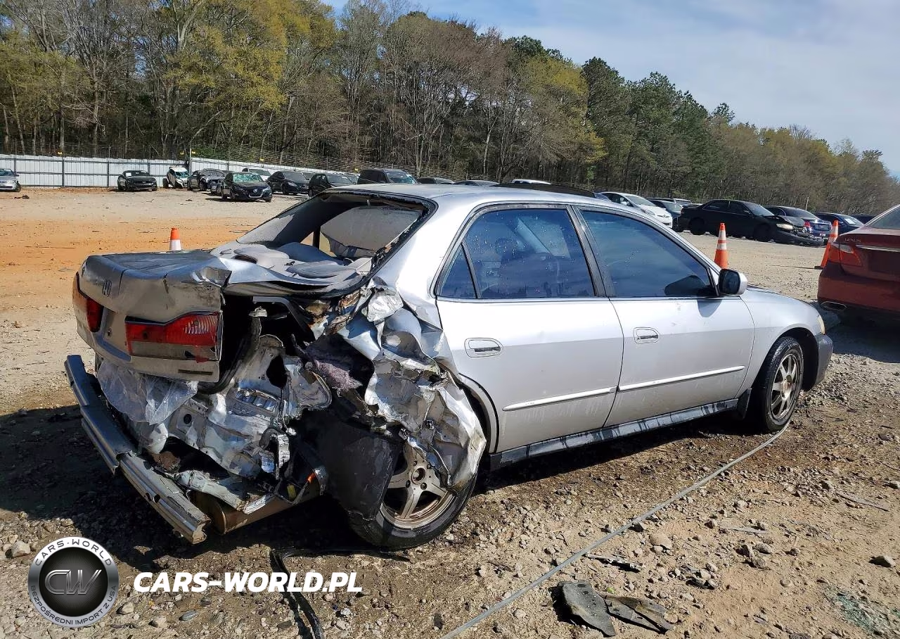 2002 Honda Accord Se VIN:JHMCG56722C028215 - 3