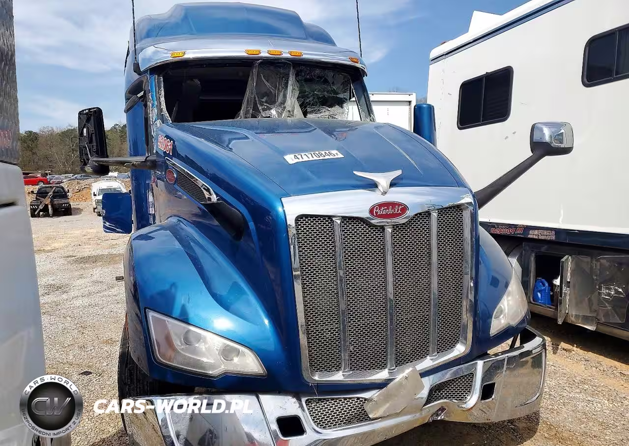 2023 Peterbilt 579 Semi Truck