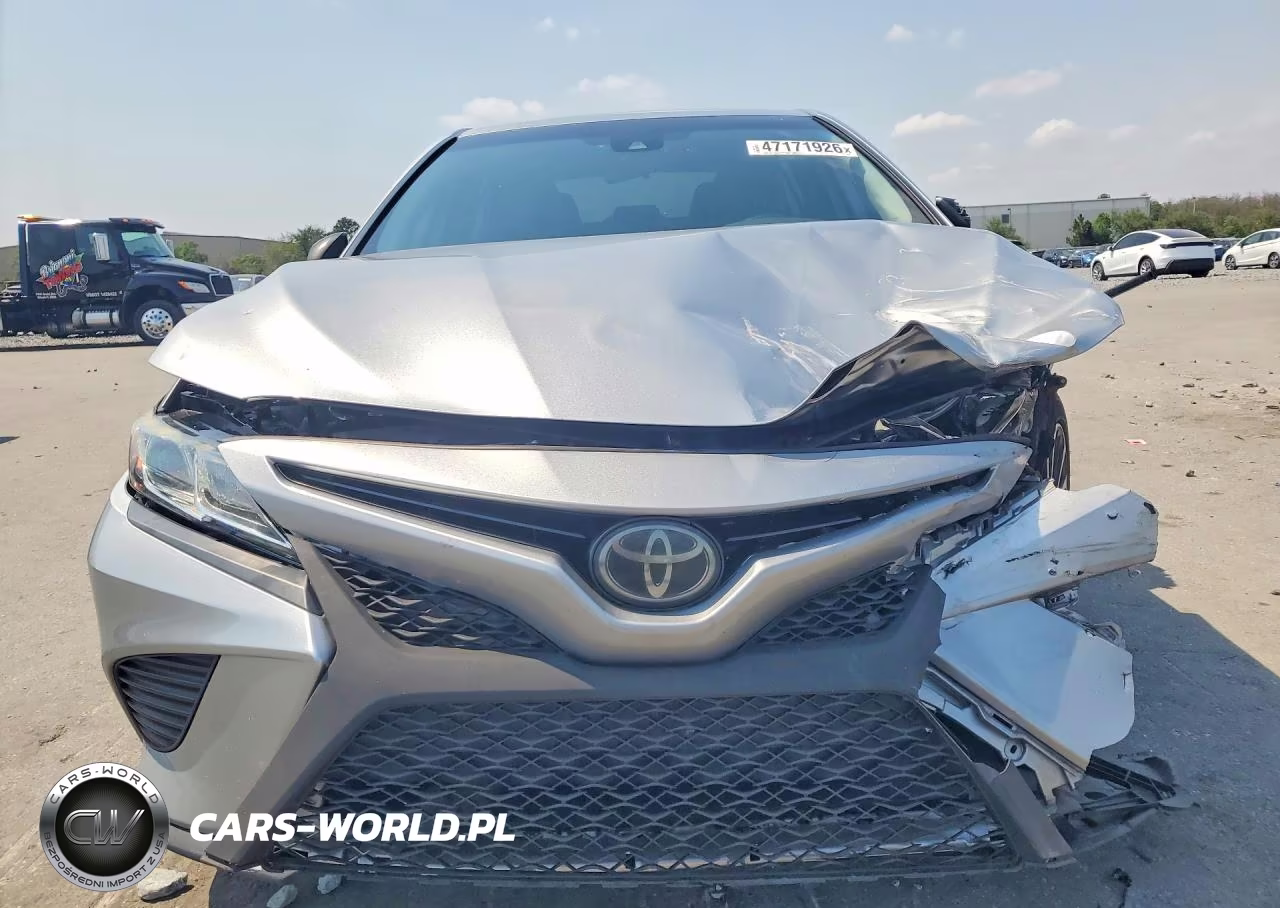 2020 Toyota Camry Se VIN:4T1G11AK1LU922366 - 5