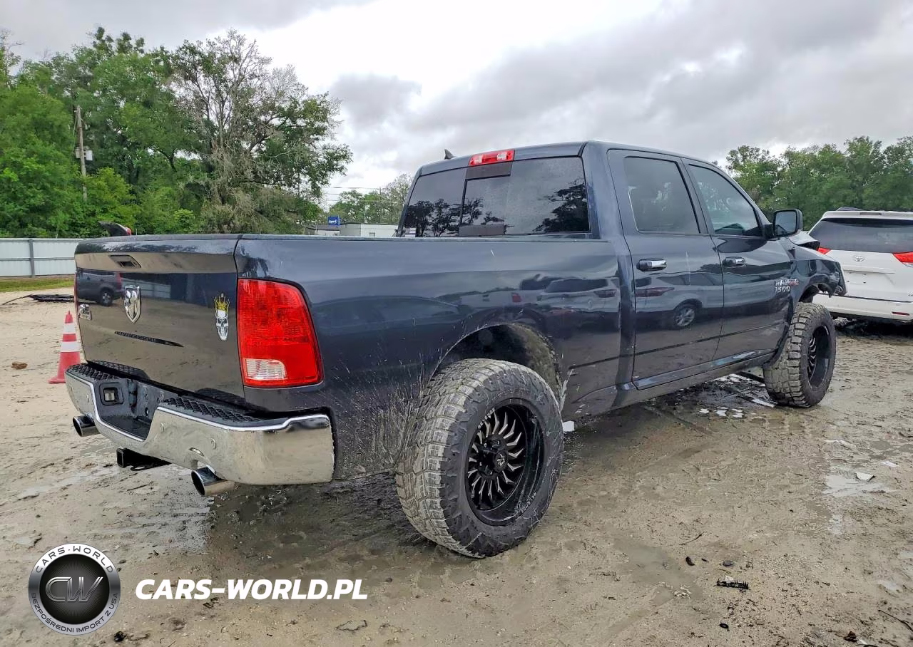 2018 Ram 1500 Slt VIN:1C6RR6TT4JS171031 - 3