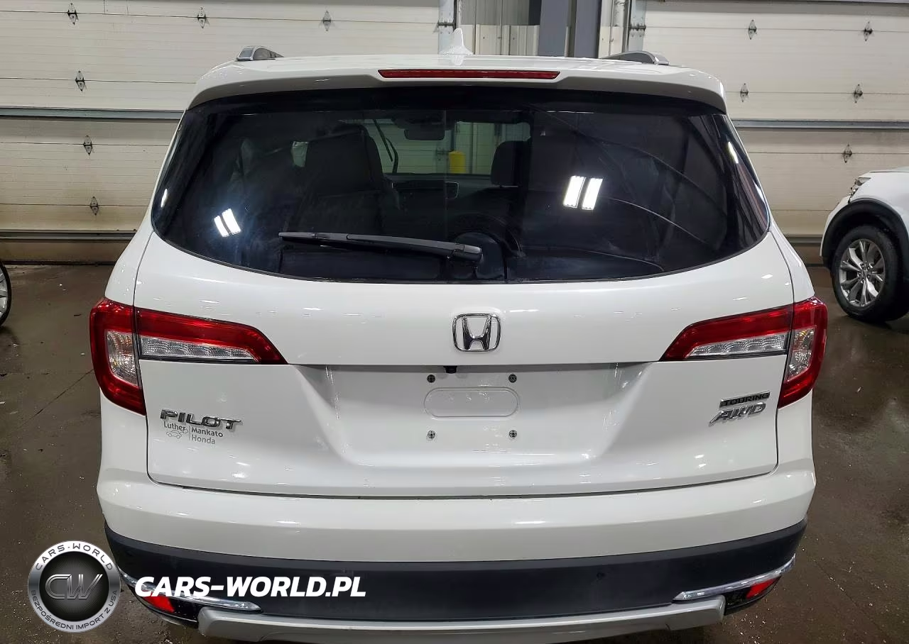 2021 Honda Pilot Touring VIN:5FNYF6H65MB018739 - 6