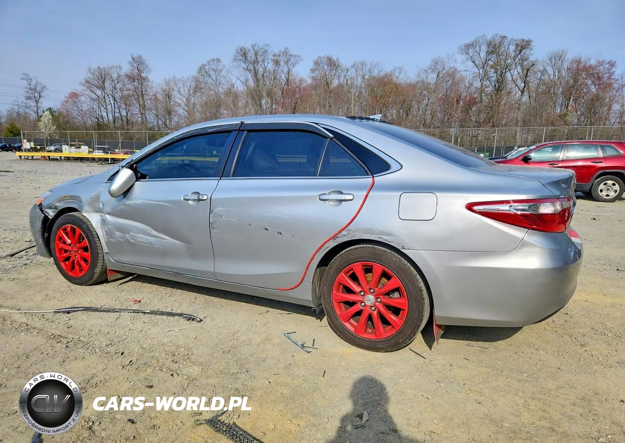 2017 Toyota Camry Le VIN:4T1BF1FK1HU710630 - 2