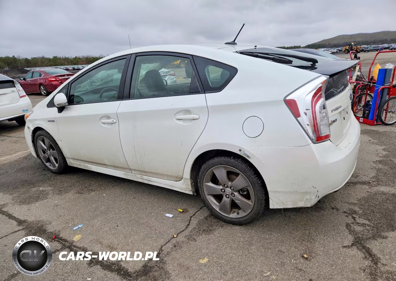 2015 Toyota Prius Persona Series VIN:JTDKN3DU2F0419694 - 2