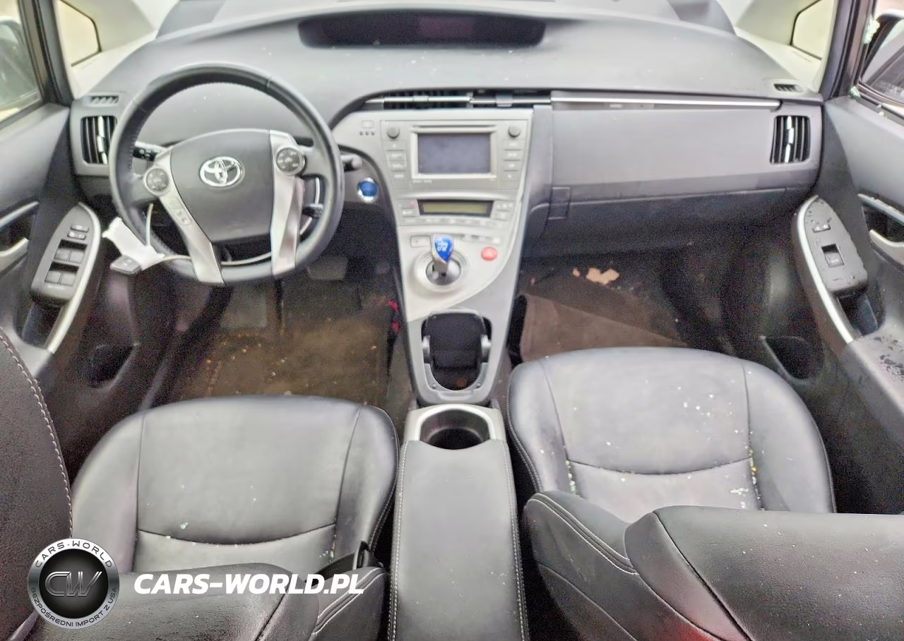 2015 Toyota Prius Persona Series VIN:JTDKN3DU2F0419694 - 8