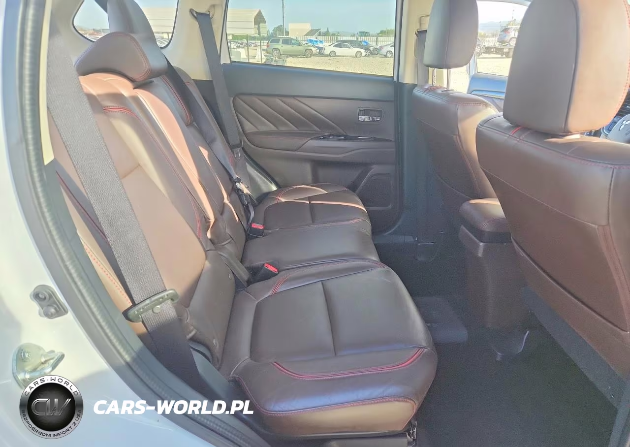 2018 Mitsubishi Outlander Se VIN:JA4J24A58JZ032170 - 11