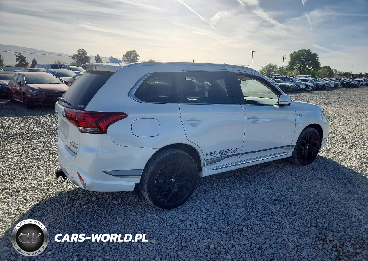2018 Mitsubishi Outlander Se VIN:JA4J24A58JZ032170 - 3