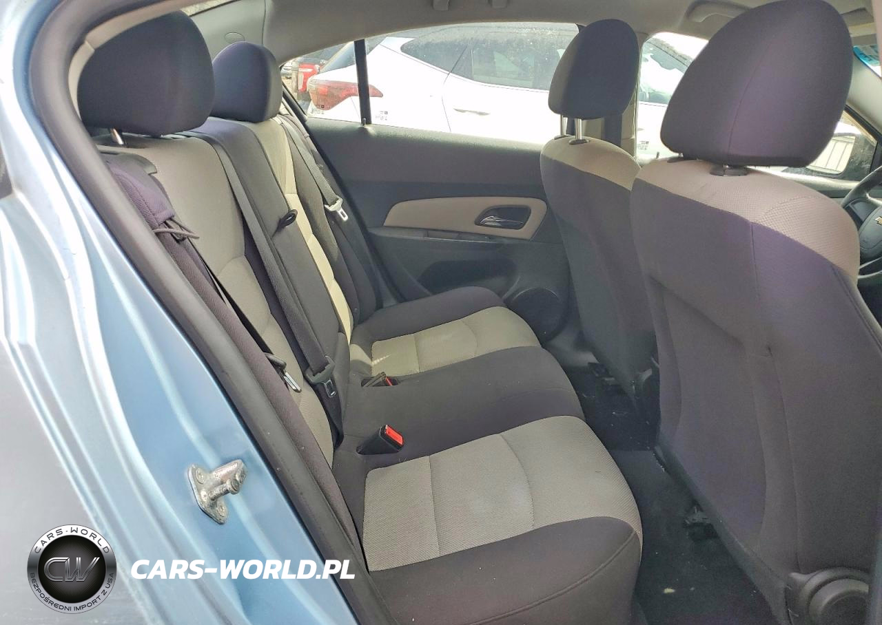 2012 Chevrolet Cruze Ls VIN:1G1PD5SH7C7300352 - 10