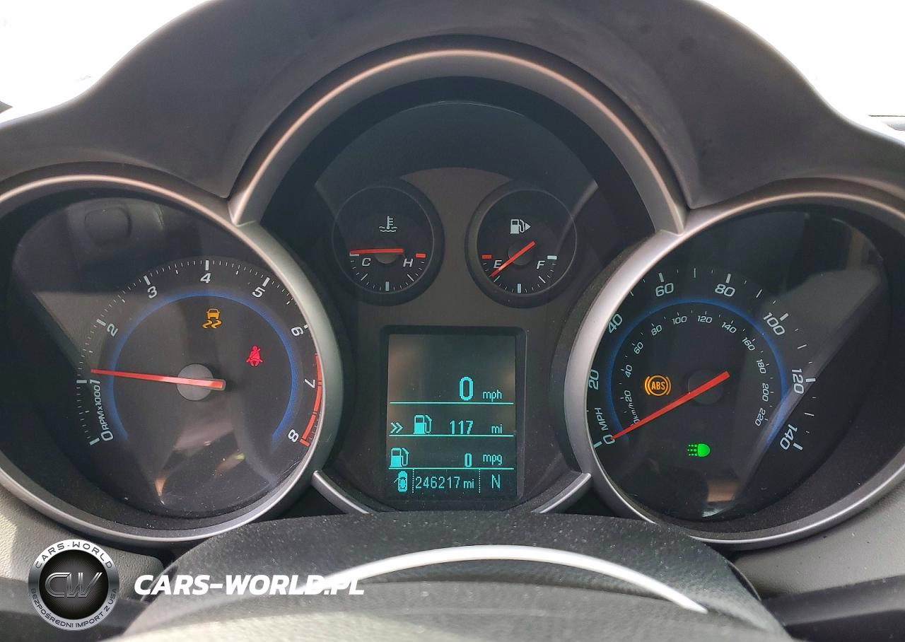 2012 Chevrolet Cruze Ls VIN:1G1PD5SH7C7300352 - 9
