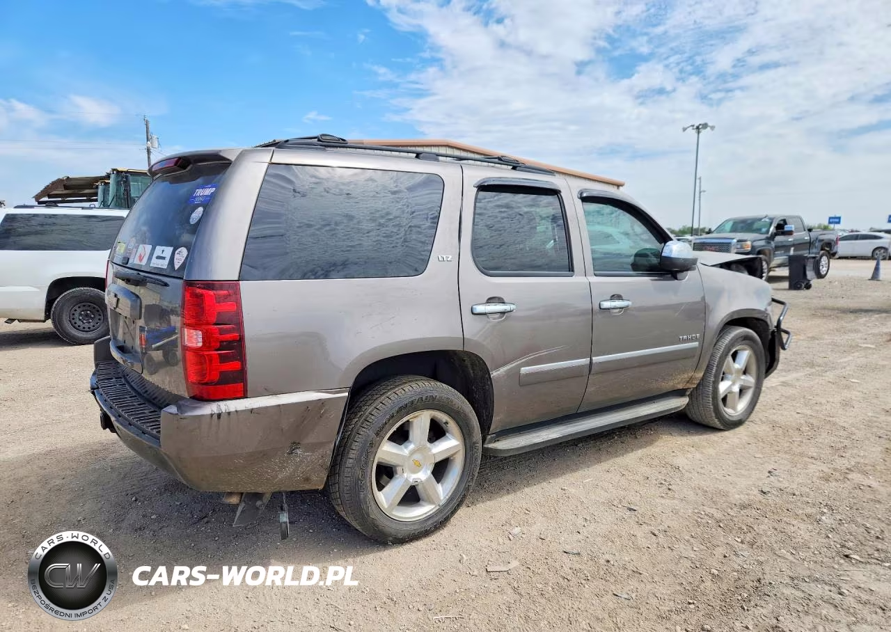 2013 Chevrolet Tahoe C1500 Ltz VIN:1GNSCCE05DR190008 - 3