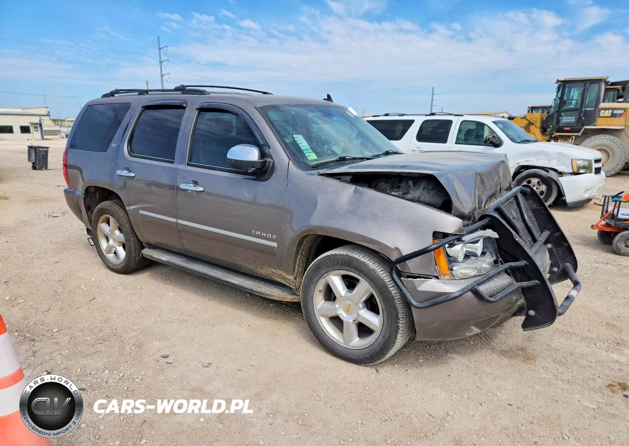 2013 Chevrolet Tahoe C1500 Ltz VIN:1GNSCCE05DR190008 - 4