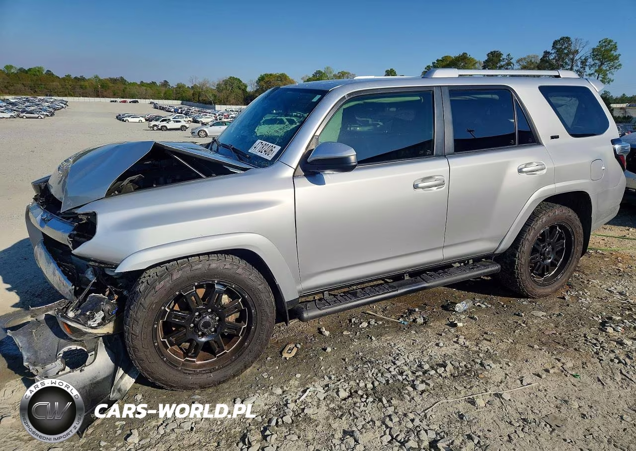 2018 Toyota 4Runner Sr5