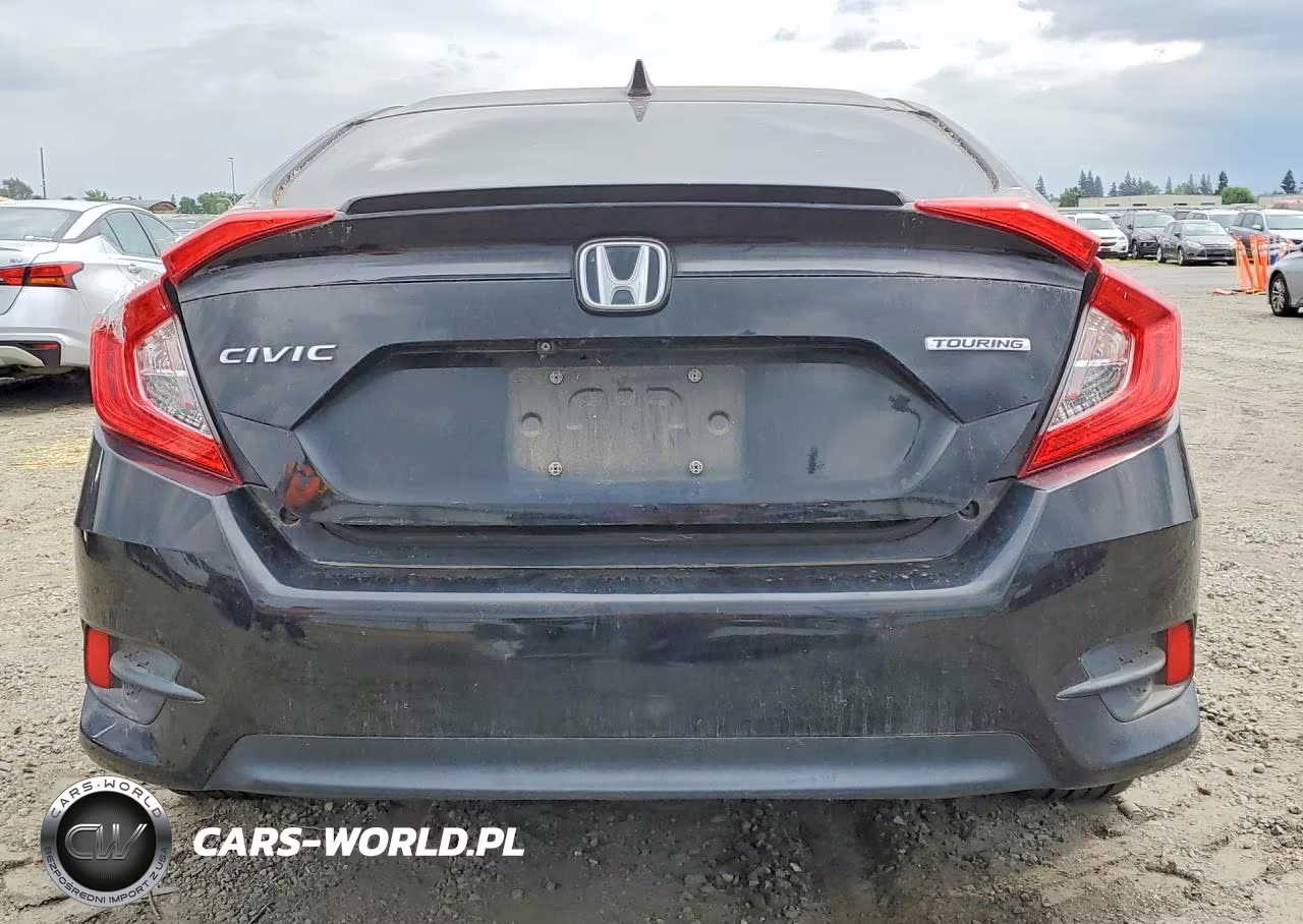 2016 Honda Civic Touring VIN:19XFC1F90GE211794 - 6