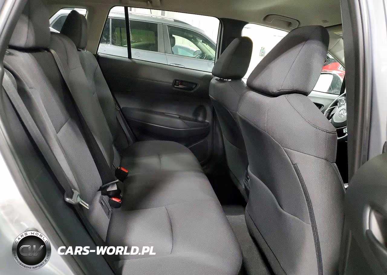 2022 Toyota Corolla Cross Le VIN:7MUCAABG4NV043454 - 10