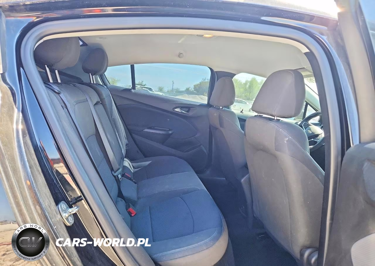 2019 Chevrolet Cruze Lt VIN:1G1BE5SM9K7110488 - 10