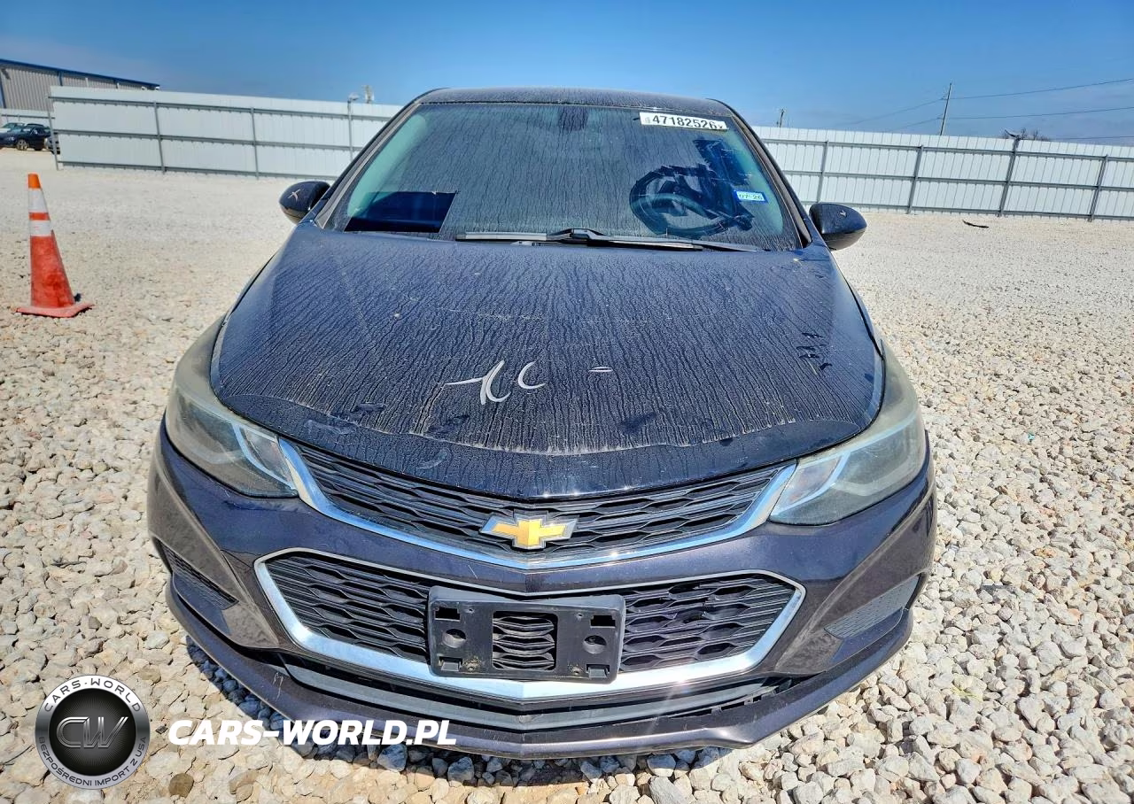 2019 Chevrolet Cruze Lt VIN:1G1BE5SM9K7110488 - 5