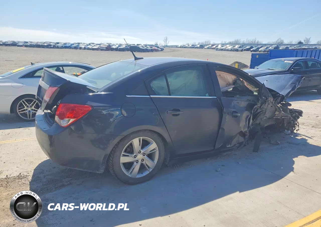 2014 Chev Cruze VIN:1G1P75SZ3E7100796 - 3